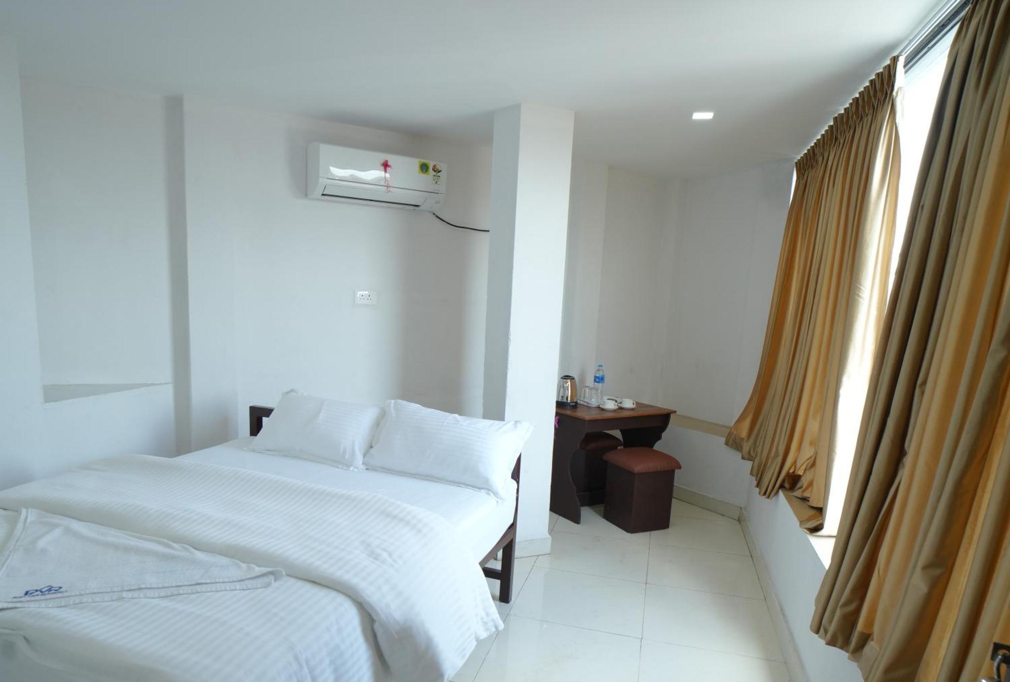 Port View Residency Pvr Hotel Nedumbassery Ngoại thất bức ảnh