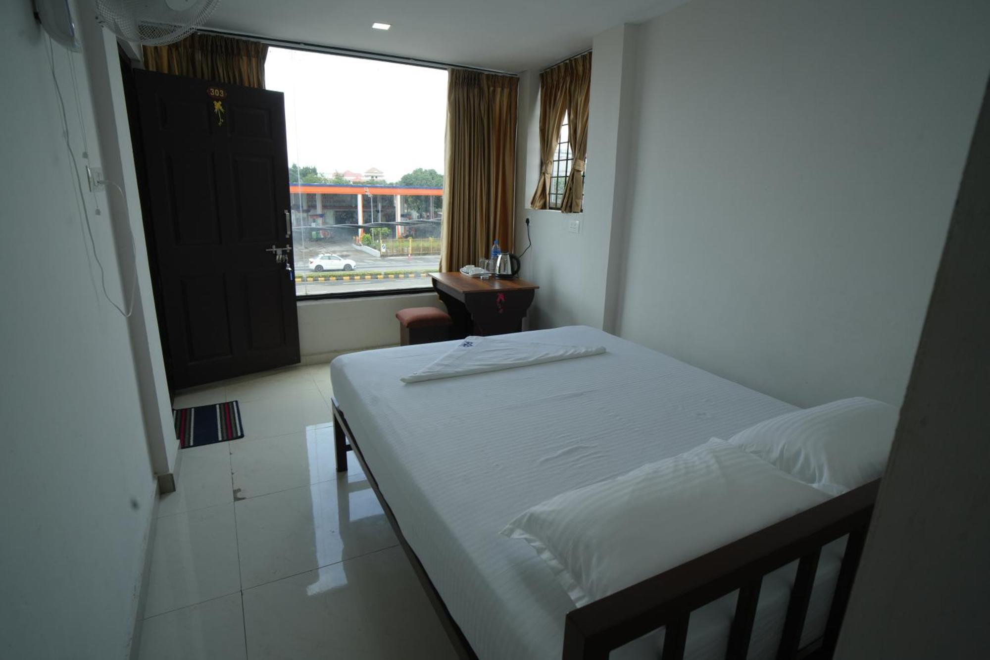 Port View Residency Pvr Hotel Nedumbassery Ngoại thất bức ảnh