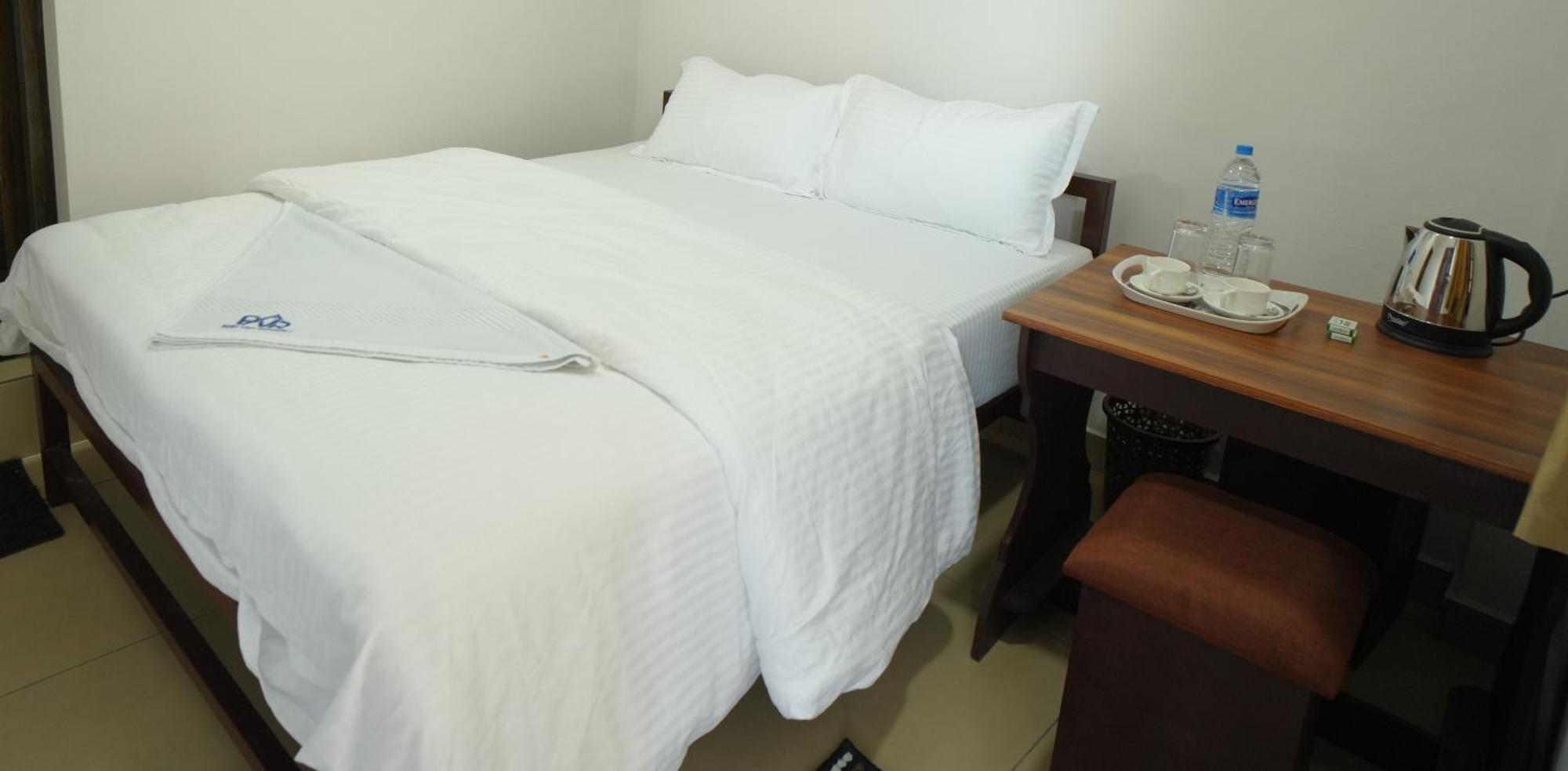 Port View Residency Pvr Hotel Nedumbassery Ngoại thất bức ảnh
